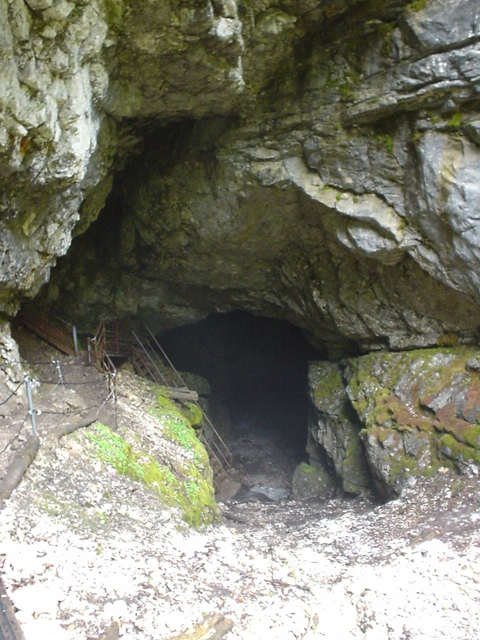 Great Paradana Ice Cave