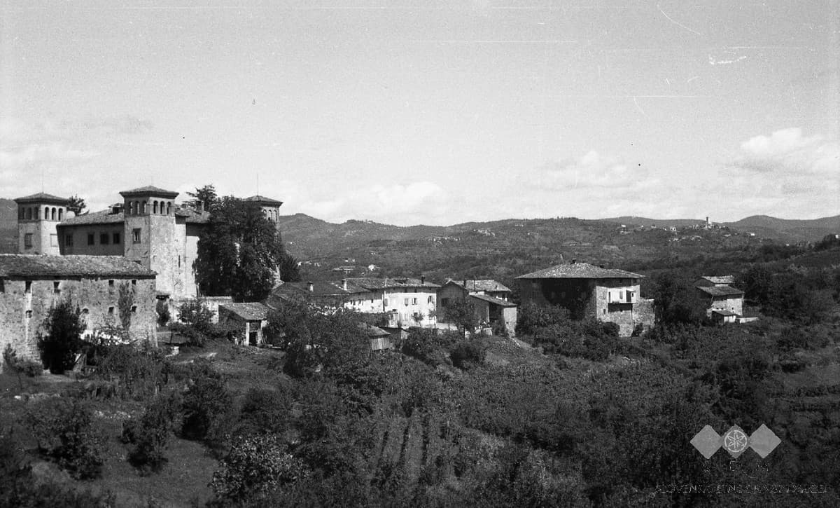 Dobrovo Castle