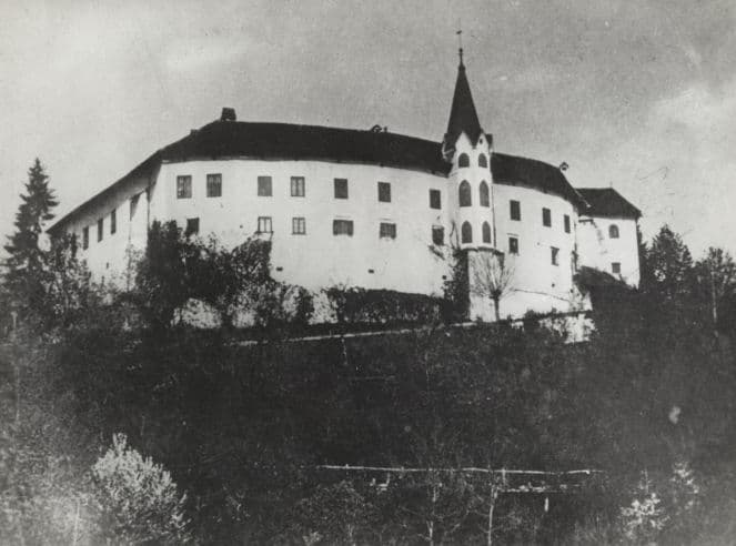 Klevevž Castle