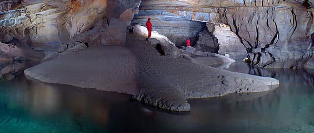 Cross Cave