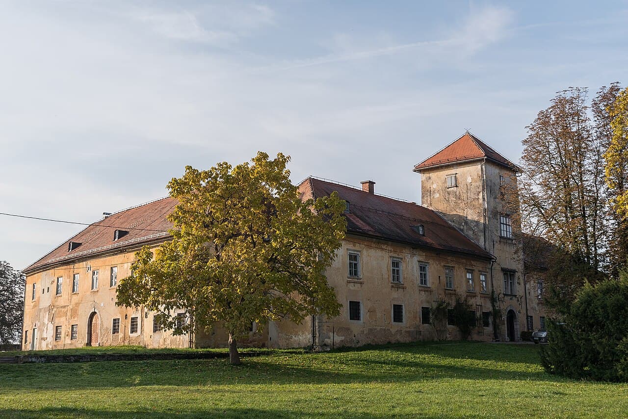 Grm Castle