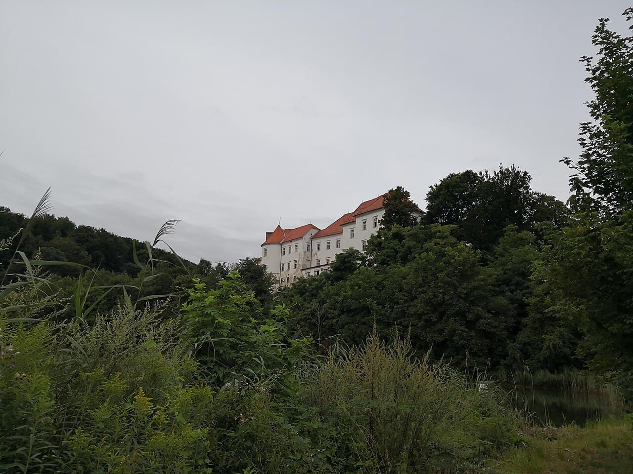 Hrastovec Castle