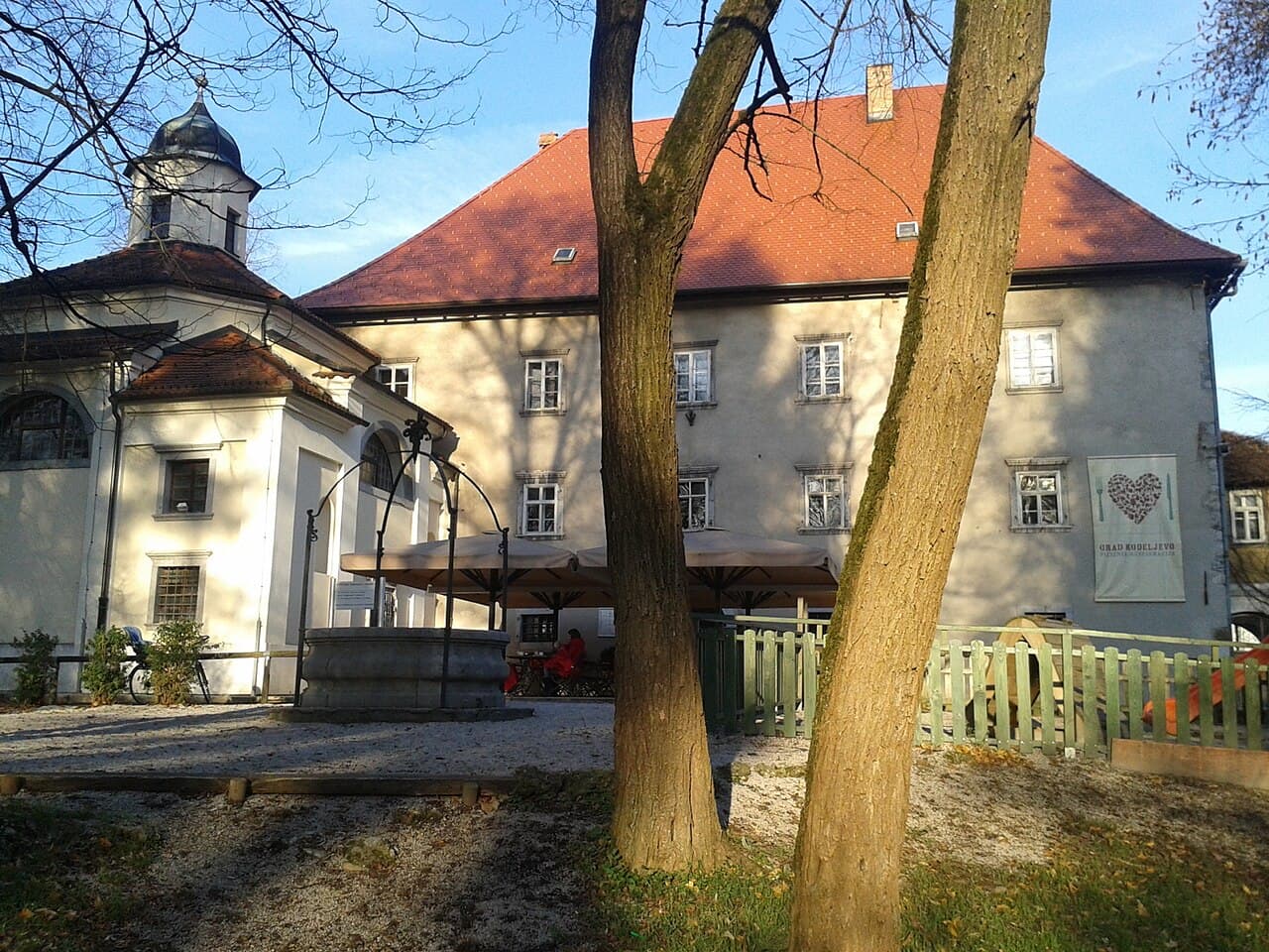 Kodeljevo castle