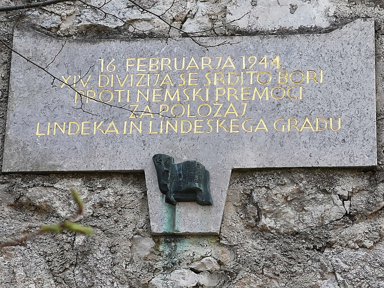 Lindek Castle