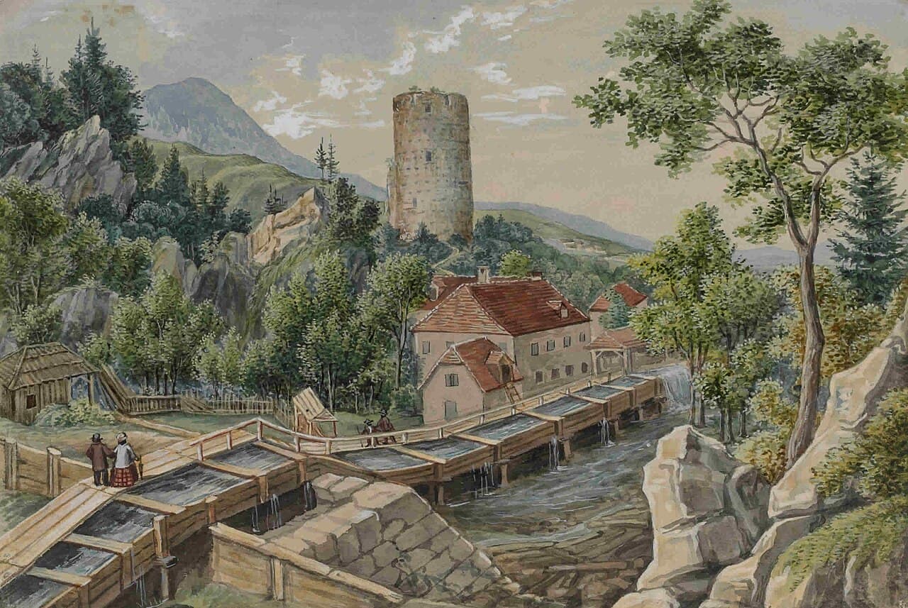 Mali grad, Planina