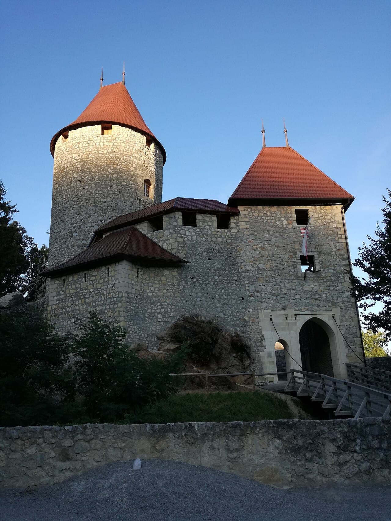 Žovnek Castle