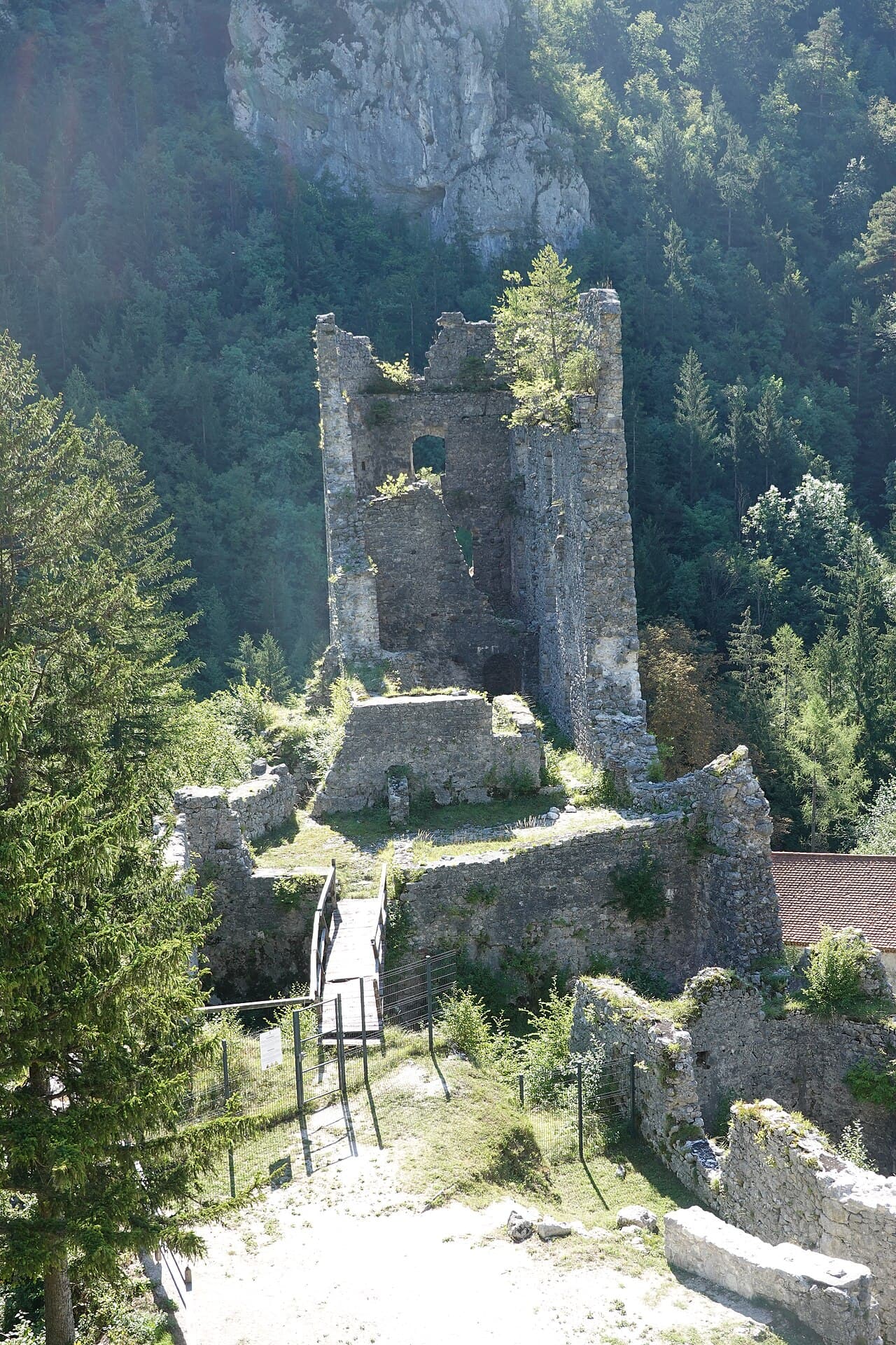 Kamen Castle