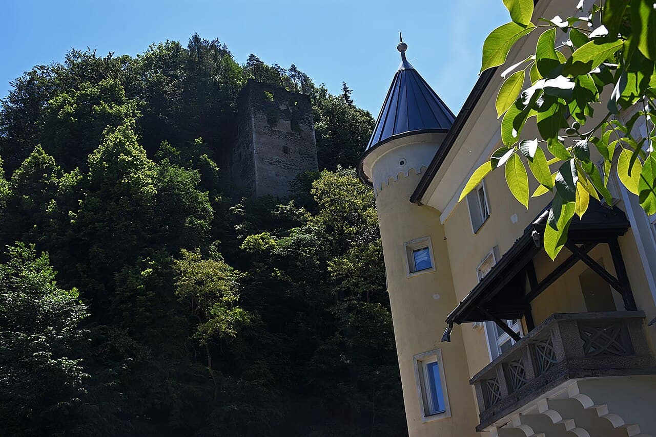 Puchenstein Castle