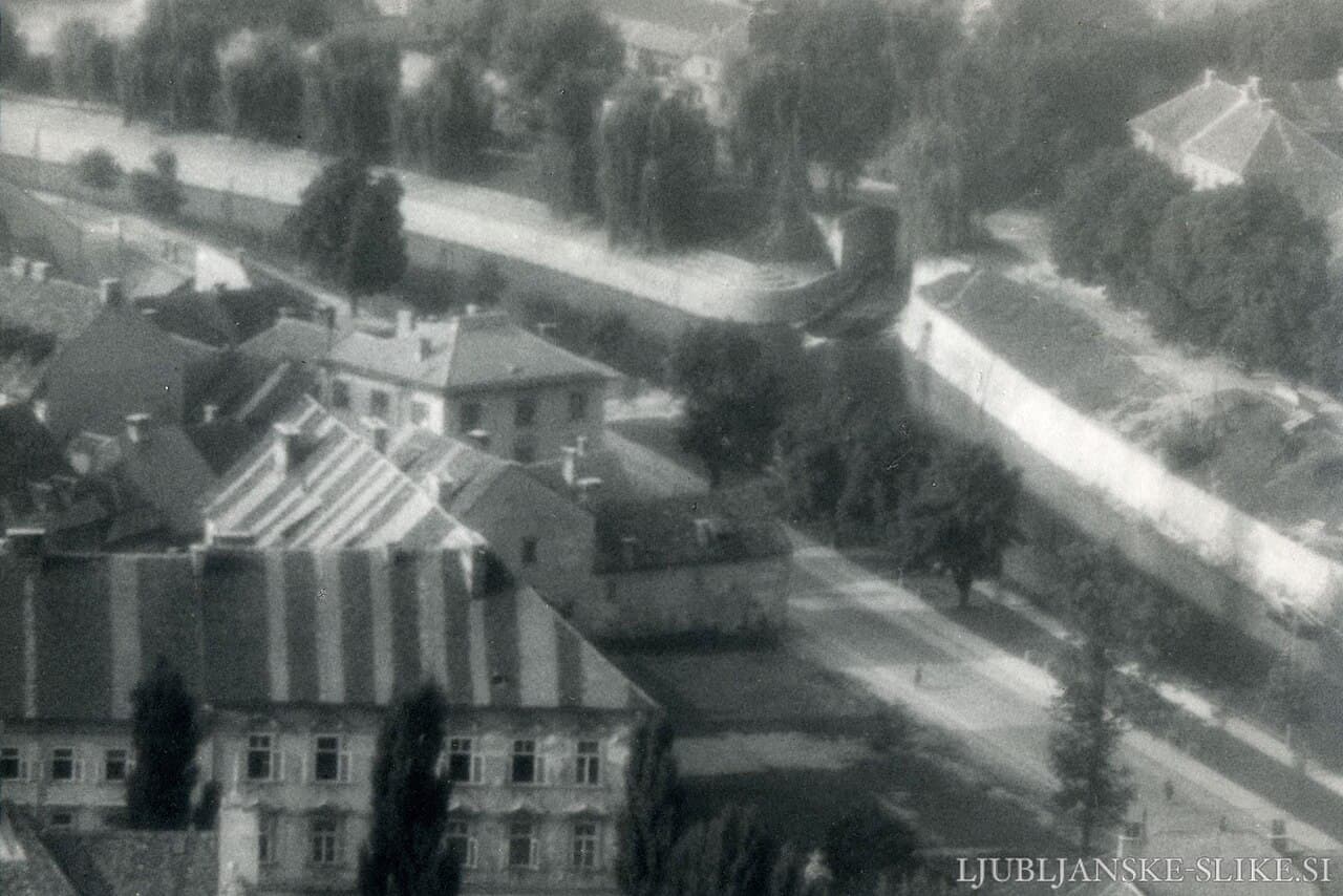 Gruber Palace