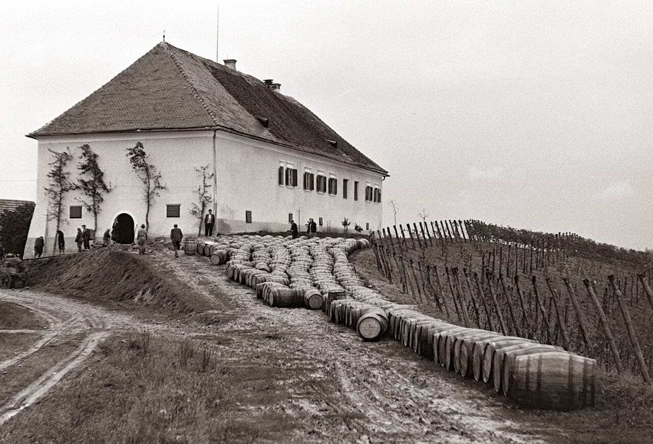 Železne Dveri